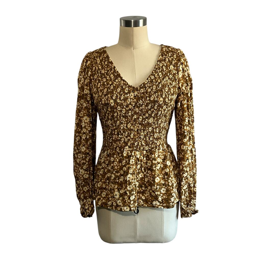 Old Navy Floral Spring Blouse: Size M